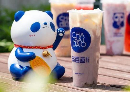 蜂鸟竞技加盟创业好选择，奶